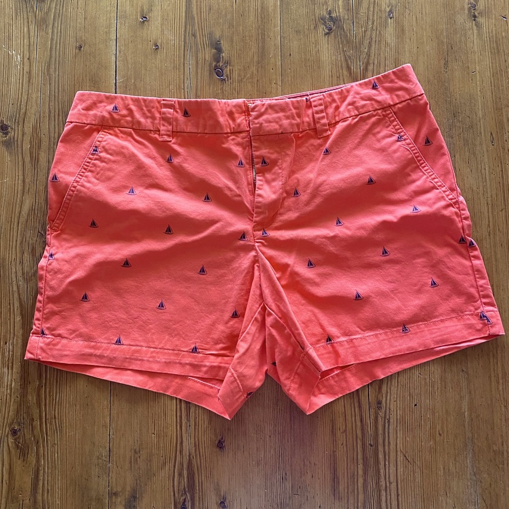 Women’s Tommy Hilfiger Short shorts. Size 12.